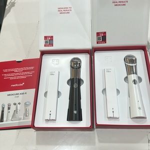 Medicube Age R Booster and Age R ATS air shot